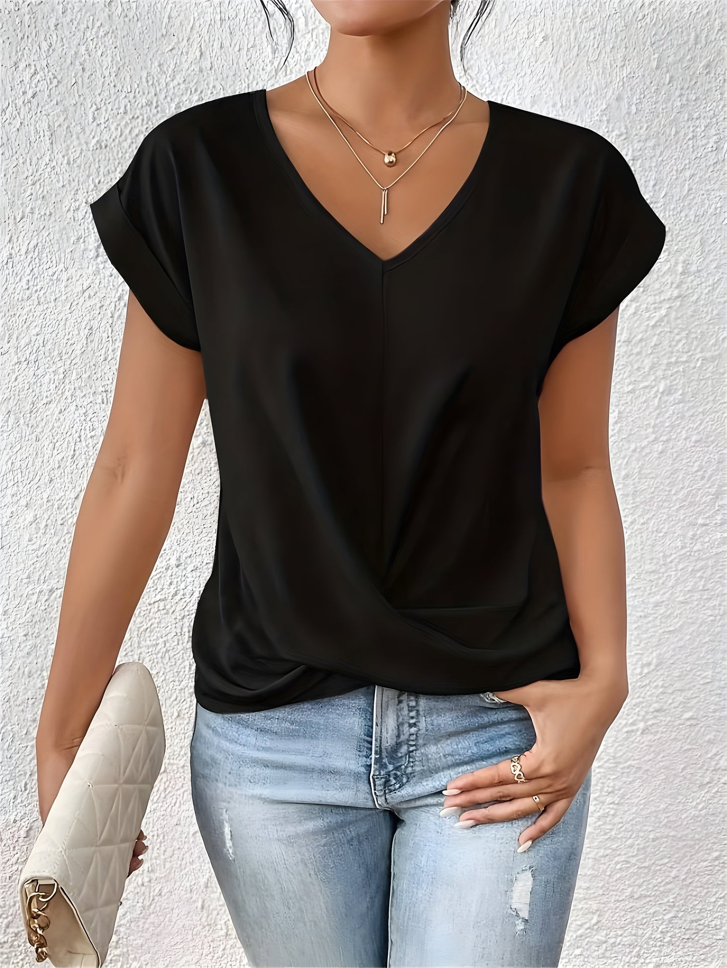 Katie | Elegantes Shirt mit V-Ausschnitt VV