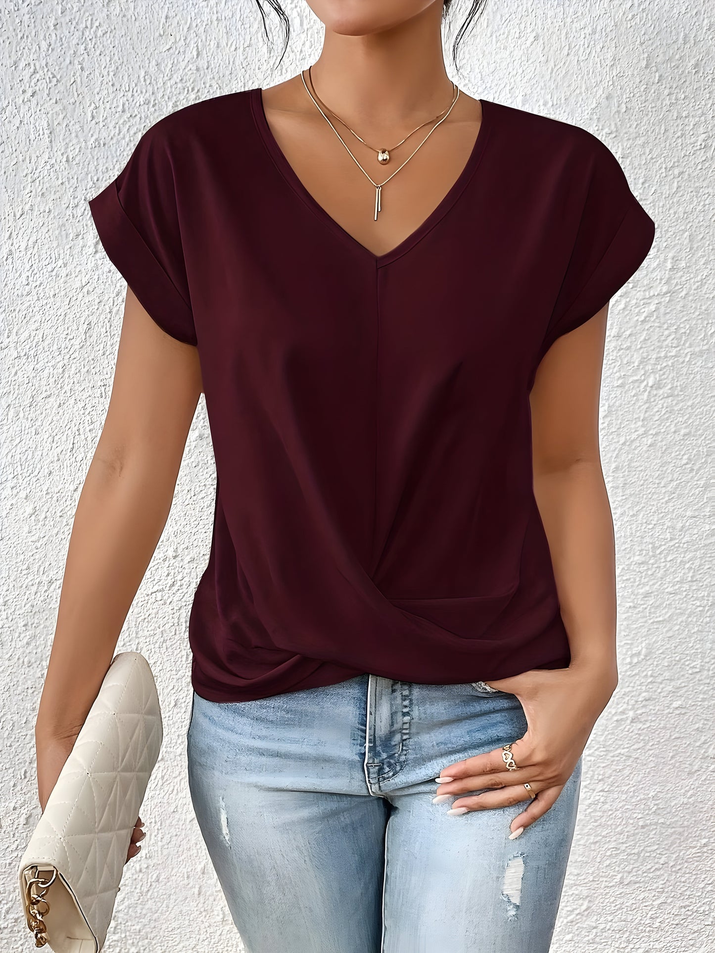 Katie | Elegantes Shirt mit V-Ausschnitt VV