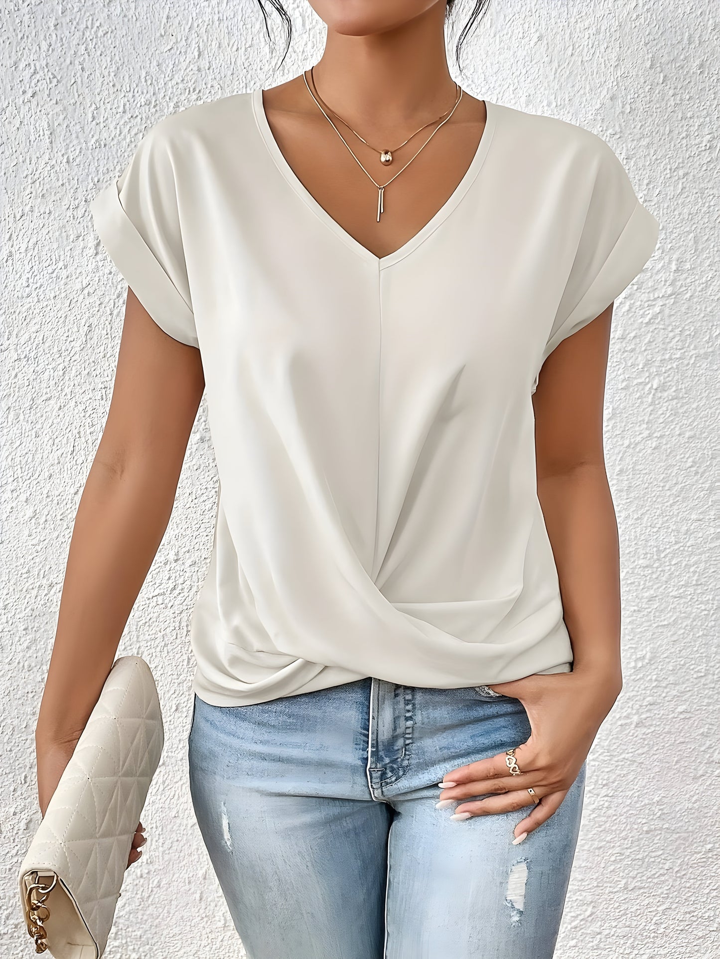 Katie | Elegantes Shirt mit V-Ausschnitt VV