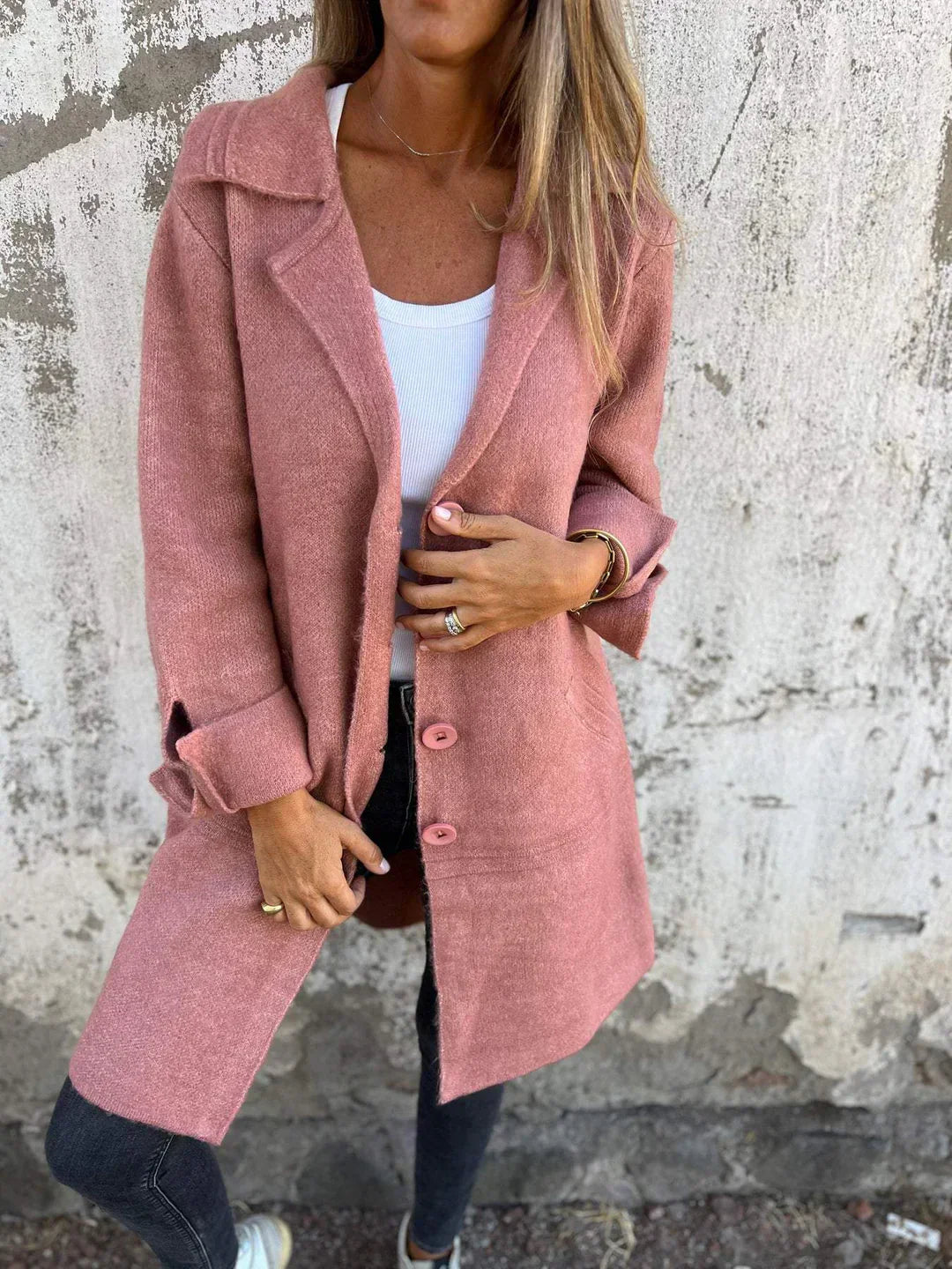 Mantel | WIENNA