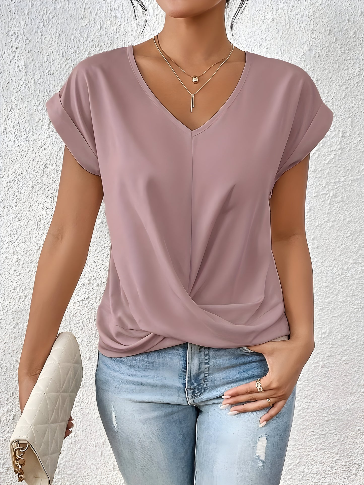 Katie | Elegantes Shirt mit V-Ausschnitt VV
